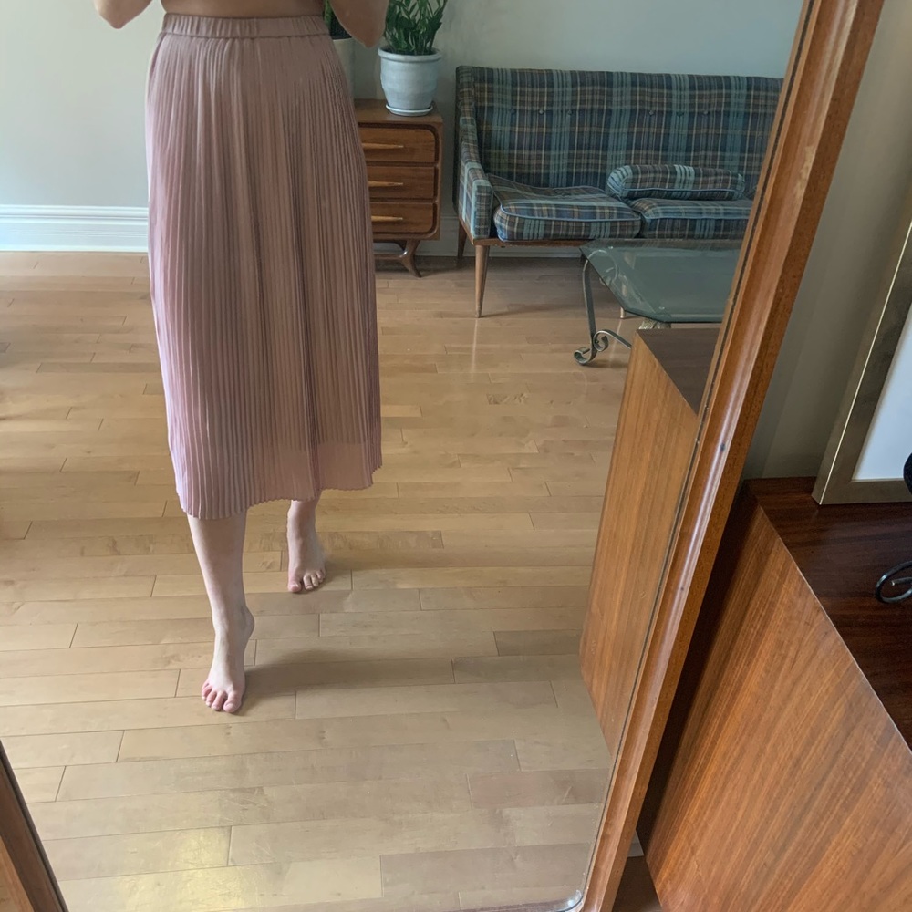 Light pink midi skirt